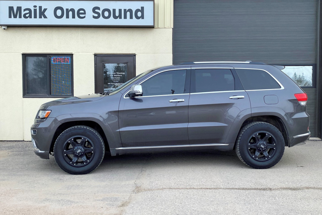 2015 Jeep Grand Cherokee with professional window tint in North Bay
